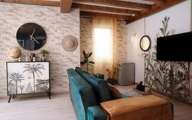 Appart hôtel le 8 La Suite&Spa - parking gratuit -